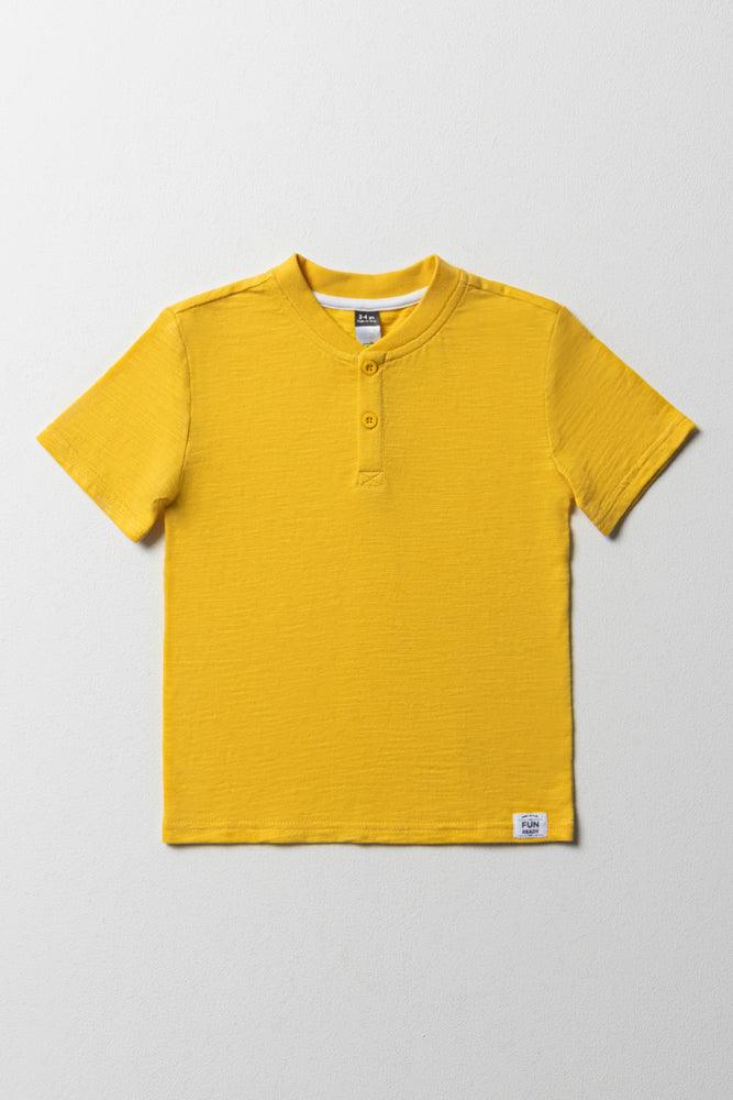 Henley Short Sleeve T-Shirt Yellow